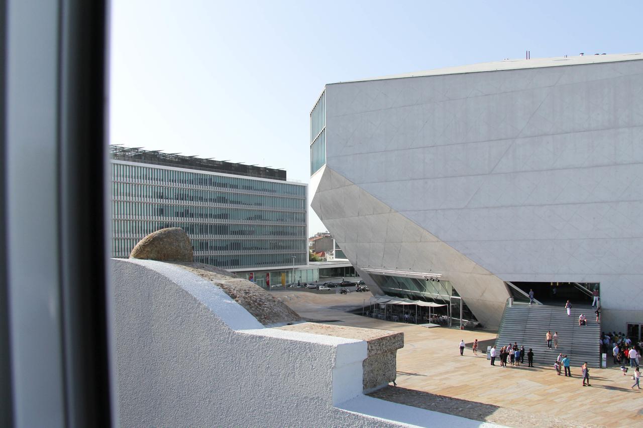 Suite City View with Balcony,596124396:JPEG